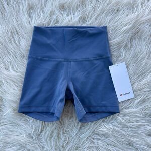 Lululemon Wunder Train High-Rise Short 4" Washed Denim Size 4